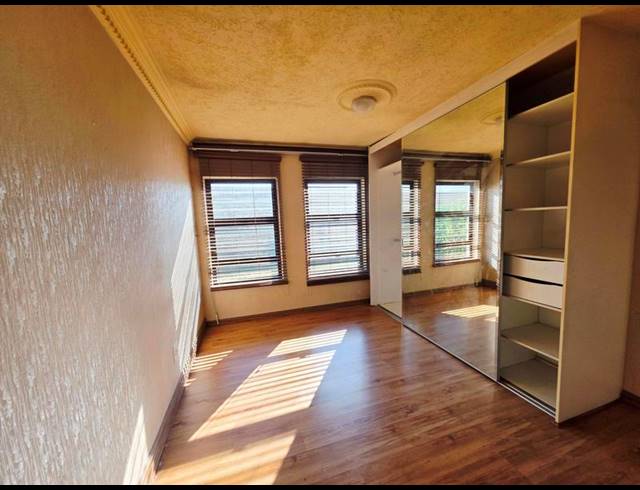 3 BEDROOM HOUSE FOR SALE IN RHODESFIELD